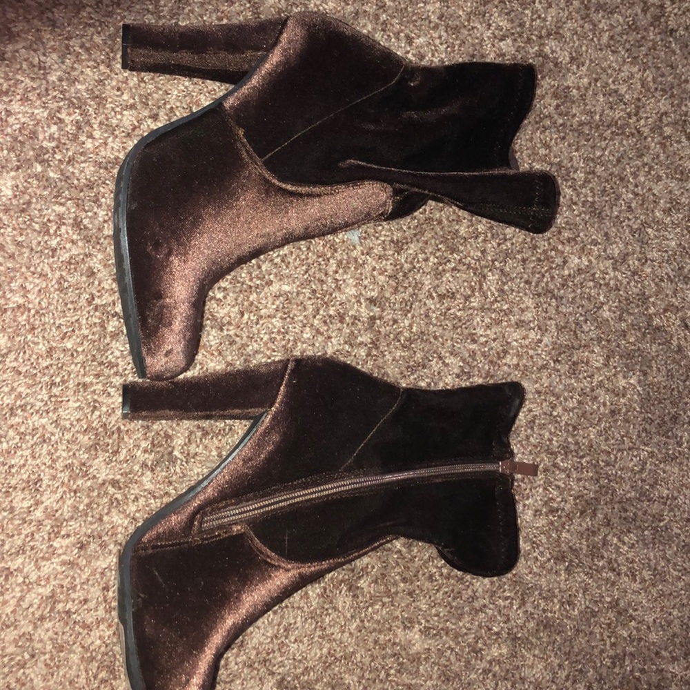Shoes/heels